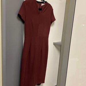 Boss by Hugo Boss Midi Dress. Dark auburn.